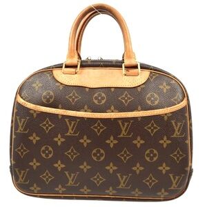 ❌ SOLD ❌ Authentic Louis Vuitton Trouville monogram duffle handbag